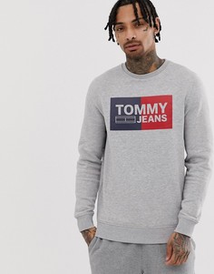 Светло-серый свитшот классического кроя с логотипом Tommy Jeans - Серый