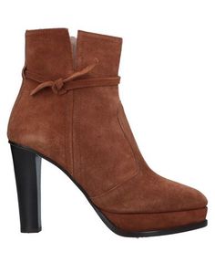 Полусапоги и высокие ботинки Cavallini