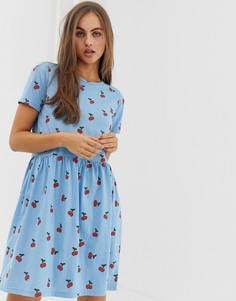 Свободное платье мини с принтом вишен Daisy Street - Синий