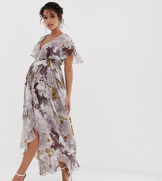Платье макси с цветочным принтом в стиле пэтчворк и кейпом ASOS DESIGN Maternity - Мульти