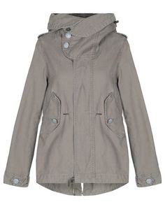 Легкое пальто History Repeats