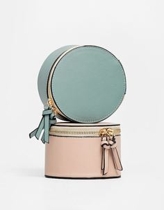 Шкатулка для украшений из материала, имитирующего кожу Stradivarius