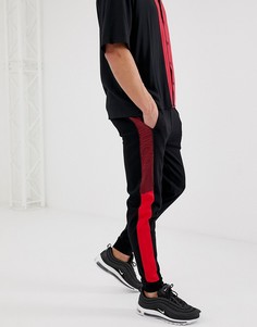 Черные спортивные брюки со вставкой по бокам HUGO Devry SUIT 1 - Черный