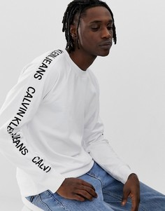 Черно-белый свитшот с круглым вырезом и логотипом Calvin Klein Jeans - Белый