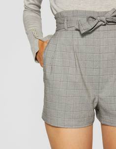 Шорты в клетку Stradivarius