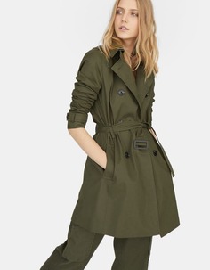 Тренч с воротником и лацканами Stradivarius