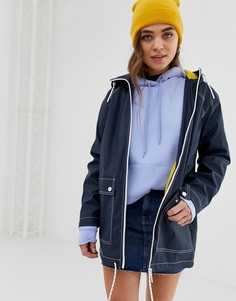 Темно-синий макинтош с карманами и контрастными швами Pull&Bear - Синий