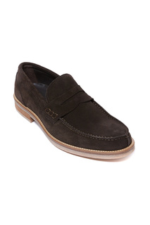 loafers British passport