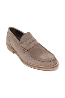 loafers British passport