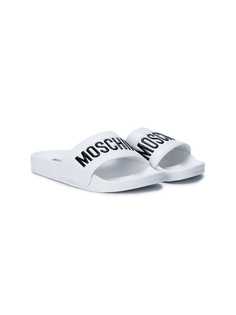 Moschino Kids шлепанцы с логотипом