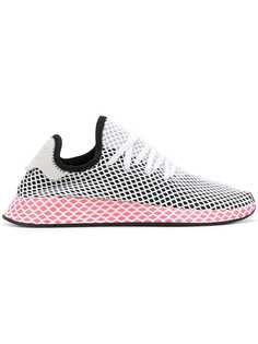 Adidas кроссовки для бега Deerupt
