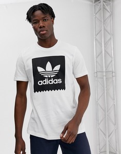 Белая футболка с логотипом Adidas Skateboarding - Белый