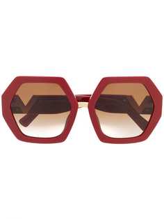 Valentino Eyewear солнцезащитные очки в массивной оправе