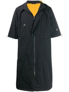 Oakley By Samuel Ross short sleeved raincoat