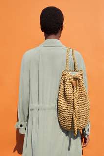 Бежевый плетеный рюкзак Zara