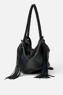 Кожаная сумка-шопер с бахромой Zara