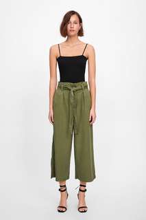 Брюки-кюлоты со сборкой на талии Zara