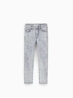 Супероблегающие базовые джинсы Zara