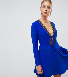 Короткое приталенное платье с кружевной отделкой Missguided - Синий