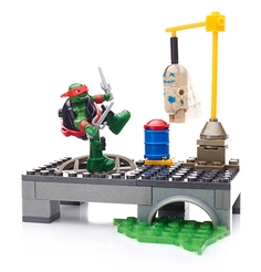 Игровой набор Черепашки Ниндзя Тренировочный лагерь Fisher Price