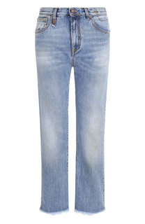 Укороченные расклешенные джинсы с потертостями