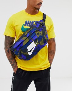 Темно-синяя сумка через плечо с камуфляжным принтом Nike BA5795-475 - Темно-синий