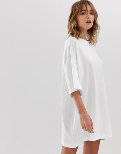 Белое платье-футболка Weekday Huge - Белый