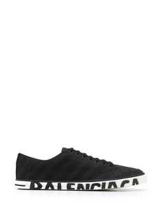 Balenciaga кроссовки с логотипом