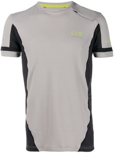 Ea7 Emporio Armani спортивная футболка с контрастными вставками
