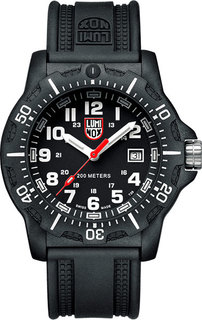Швейцарские мужские часы в коллекции Land Мужские часы Luminox XL.8881