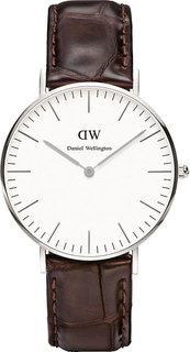 Женские часы в коллекции Classic Daniel Wellington