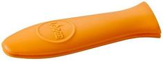 Прихватки, Подставки под горячее Lodge накладка на ручку силиконовая, оранжевая