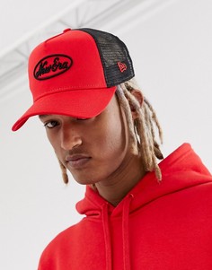 Красная кепка с логотипом New Era - Красный