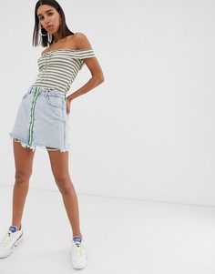 Голубая джинсовая юбка на молнии Bershka - Синий
