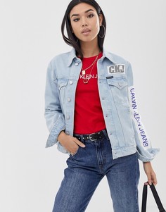 Джинсовая куртка с нашивками Calvin Klein Jeans - Синий