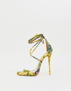 Желтые босоножки на каблуке с завязкой на щиколотке и змеиным принтом Simmi London - Shania - Мульти