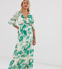 Зеленое платье макси в стиле бохо с кружевными вставками Hope & Ivy Maternity - Мульти