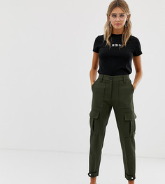 Брюки карго цвета хаки в стиле милитари Bershka - Зеленый
