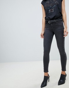 Выбеленные джинсы скинни с отделкой заклепками AllSaints - Черный