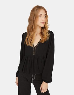 Блуза с V-образным вырезом Stradivarius