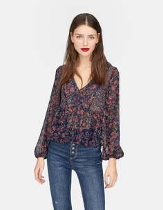 Блуза с воланами и цветочным принтом Stradivarius