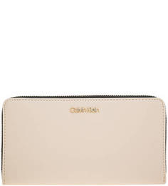 Кошелек бежевого цвета на молнии Calvin Klein