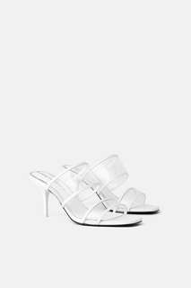 Босоножки на каблуке с деталями из винила Zara