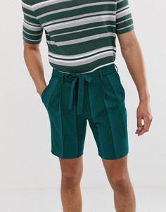 Зеленые полосатые суженные шорты в строгом стиле с поясом-завязкой ASOS DESIGN - Зеленый