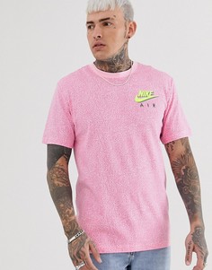 Розовая футболка с небольшим неоновым логотипом Nike - Розовый