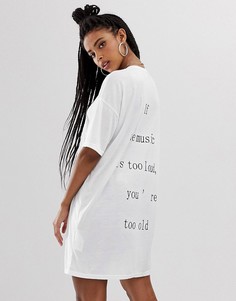 Платье-футболка с надписью Noisy May - Белый