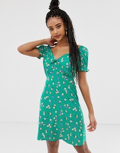 Зеленое чайное платье с цветочным принтом и вырезом сердечком New Look - Зеленый