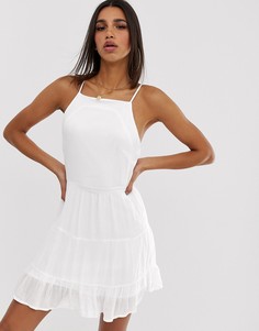 Белое платье А-силуэта с квадратным вырезом Missguided - Белый