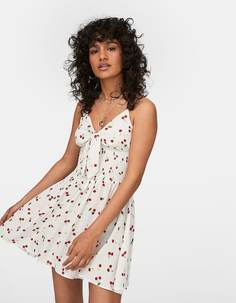 Платье с узлом Stradivarius