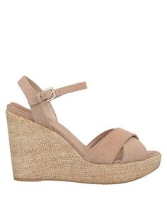 Сандалии Stuart Weitzman